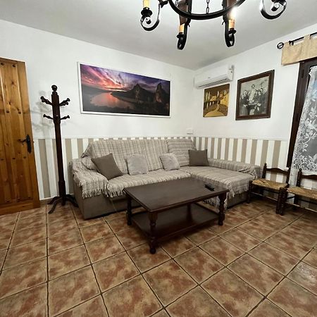 Casa Rural Al-Mofrag y Apartamentos El Mirador de Monfragüe Villarreal de San Carlos Exterior foto