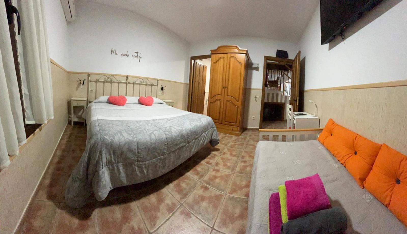 Casa Rural Al-Mofrag y Apartamentos El Mirador de Monfragüe Villarreal de San Carlos Exterior foto